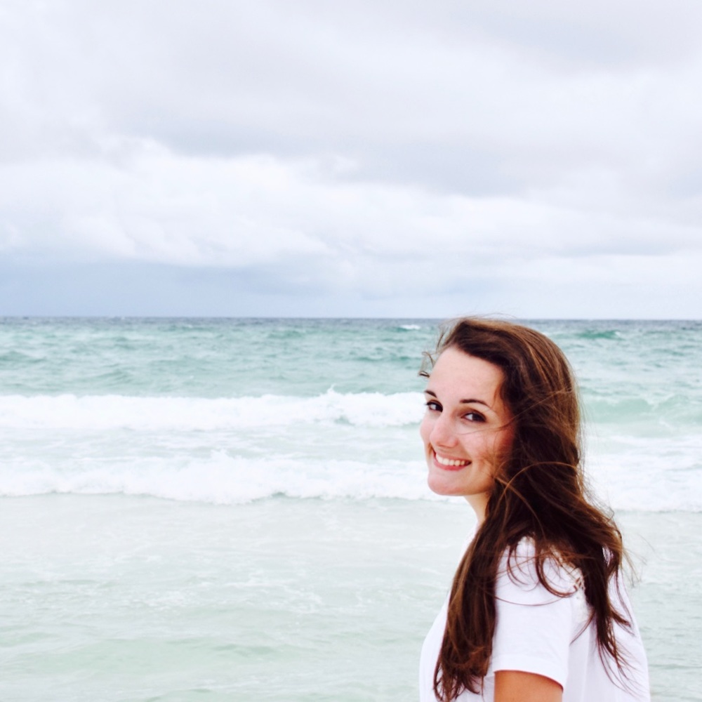 Meet your Posher, Izzy